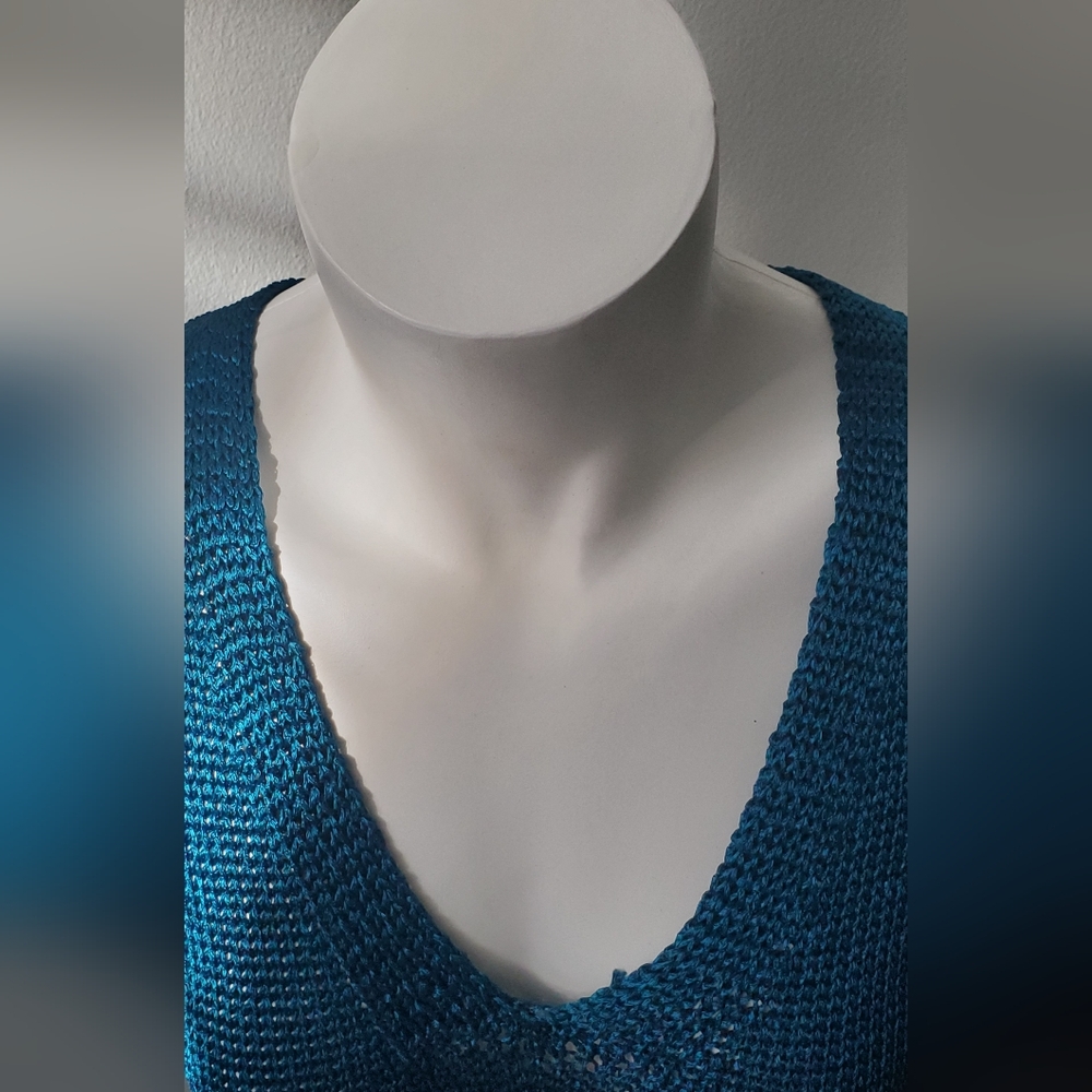 🔥HostPick🔥ANNE KLEIN-size S petite-vintage knit cami top - V-neck - blouse - Picture 3 of 8